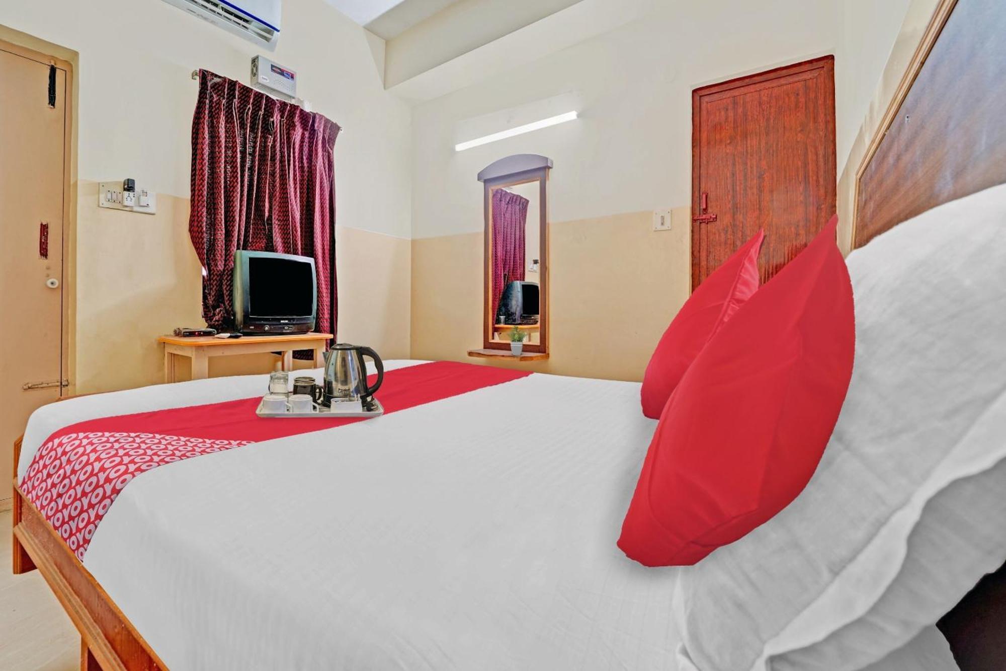 Hotel O City Lodge 에로드 외부 사진