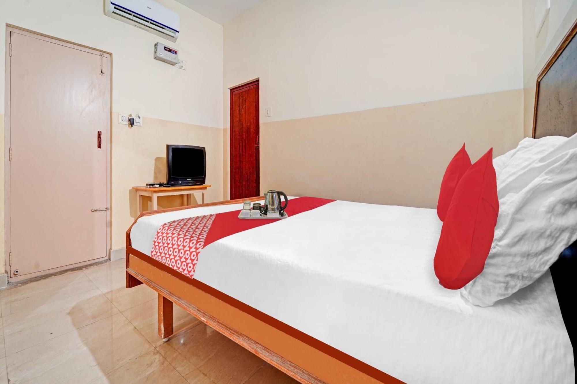 Hotel O City Lodge 에로드 외부 사진