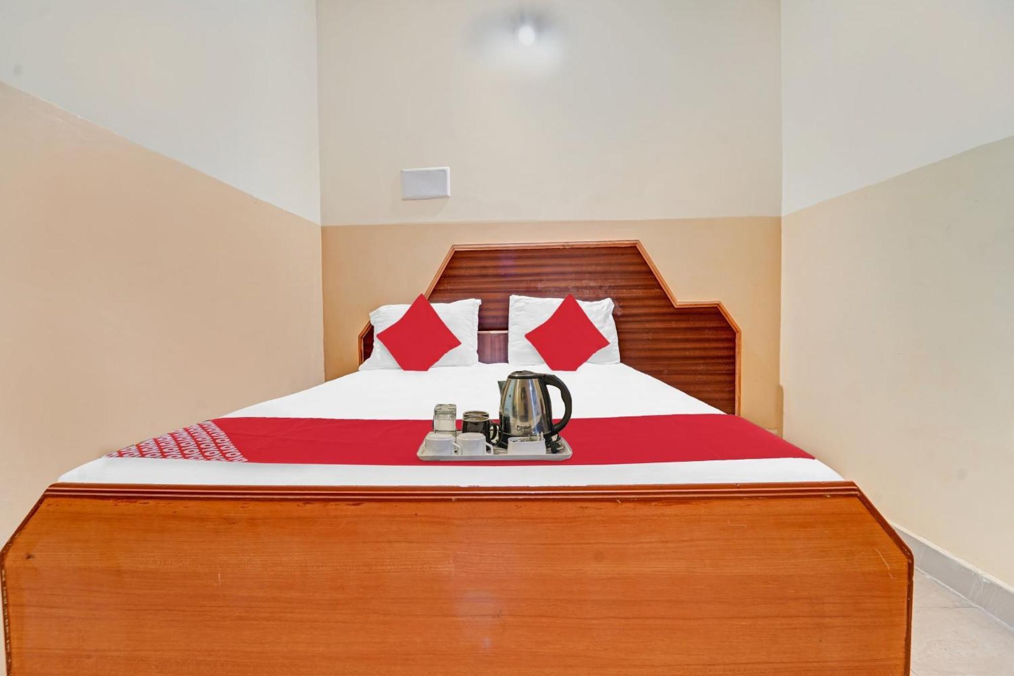 Hotel O City Lodge 에로드 외부 사진