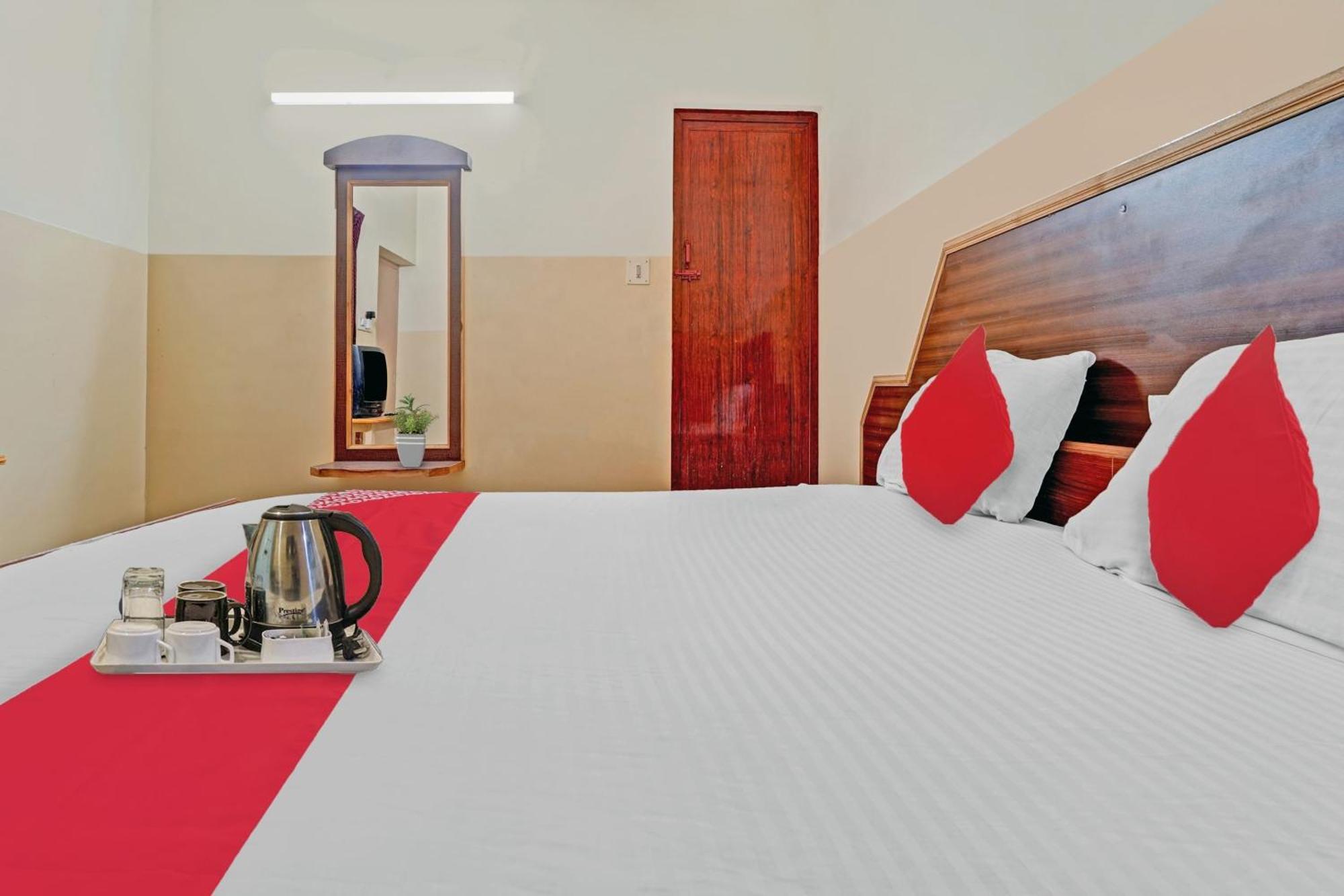 Hotel O City Lodge 에로드 외부 사진